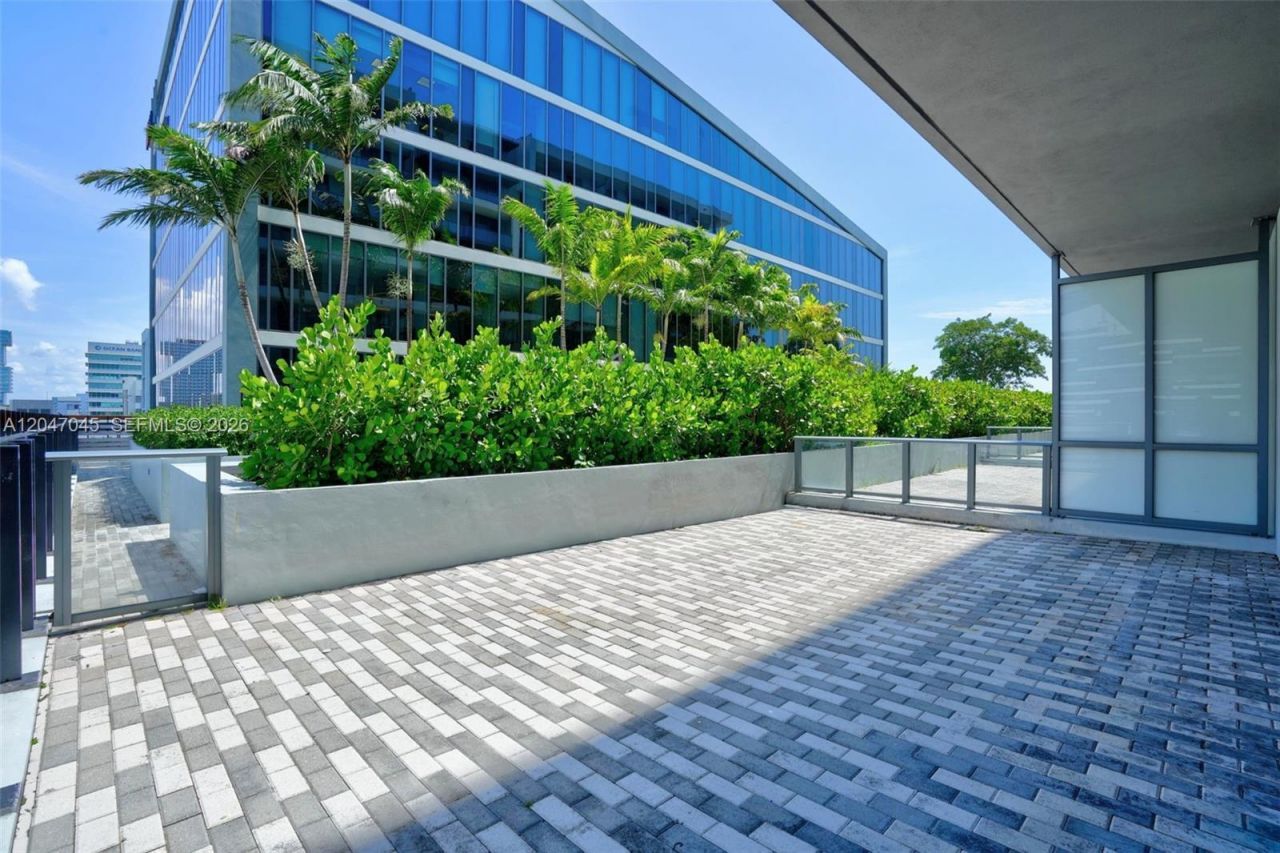 2960 NE 207th St , Unit 505, Aventura, FL 33180 Photo