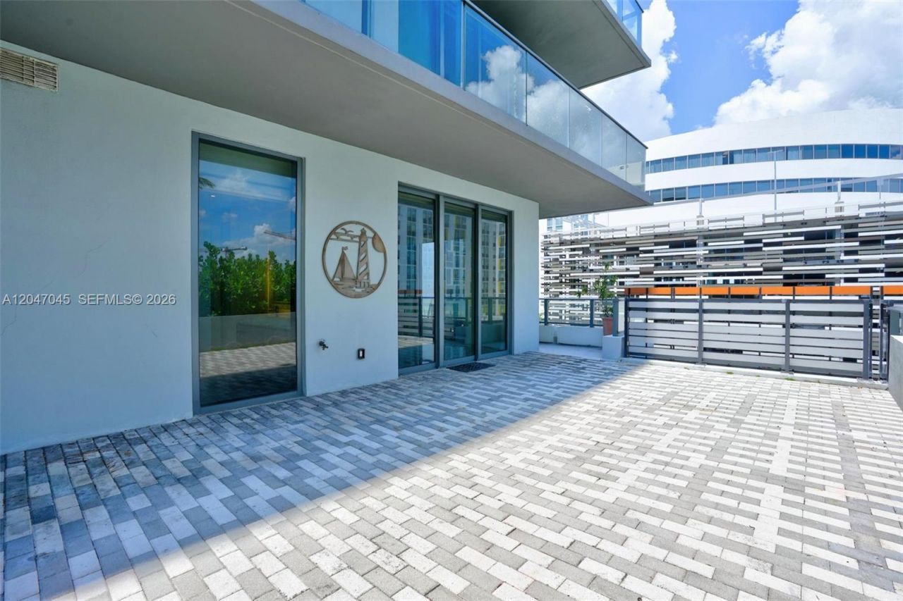 2960 NE 207th St , Unit 505, Aventura, FL 33180 Photo