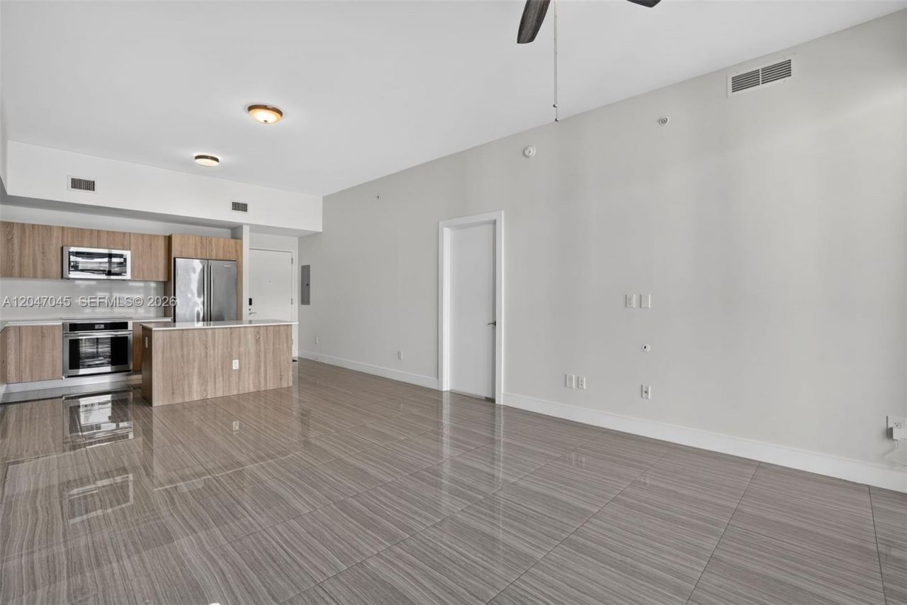 2960 NE 207th St , Unit 505, Aventura, FL 33180 Photo