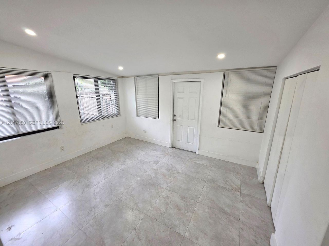 1102 NW 103rd St , Miami, FL 33150 Photo