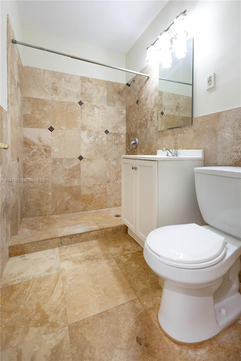 5451 SW 80th St, Miami, FL 33143 Photo