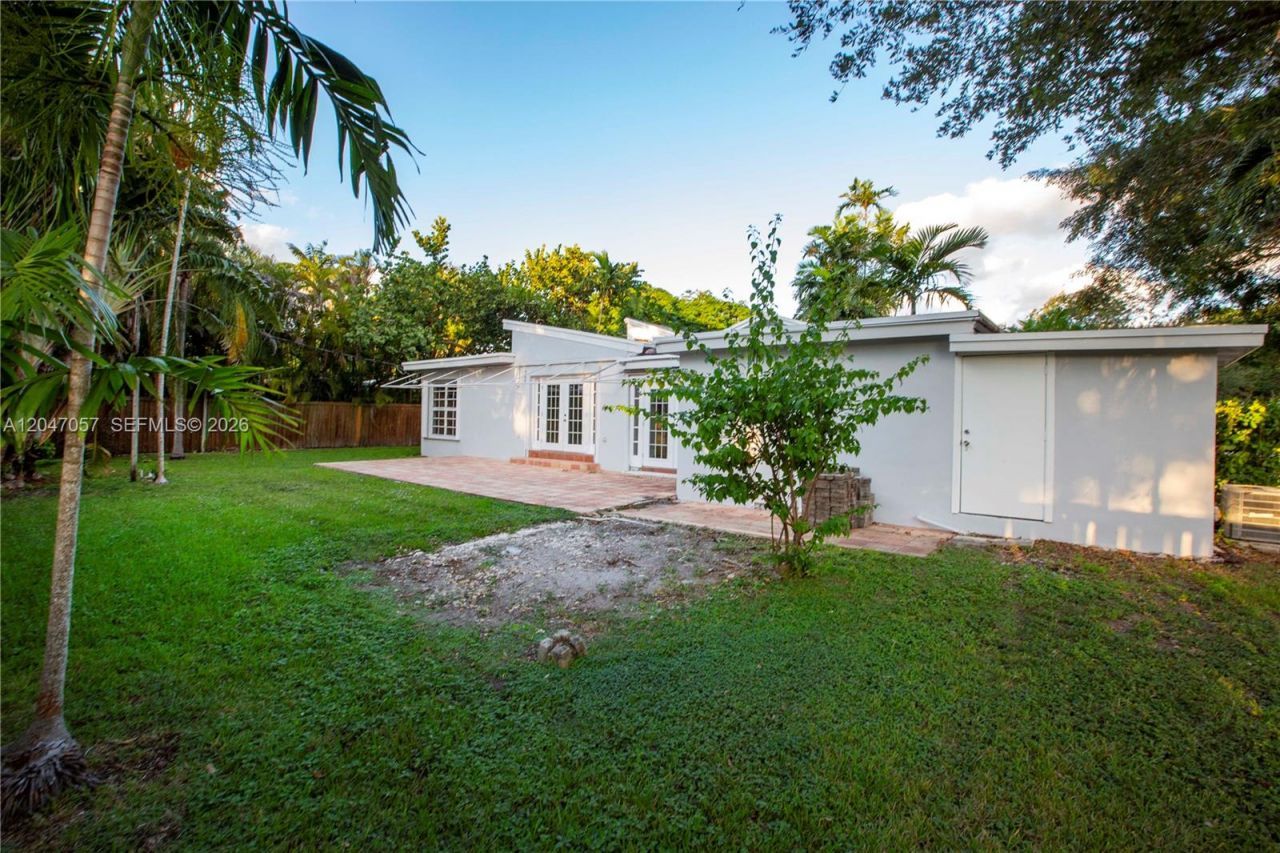 5451 SW 80th St, Miami, FL 33143 Photo