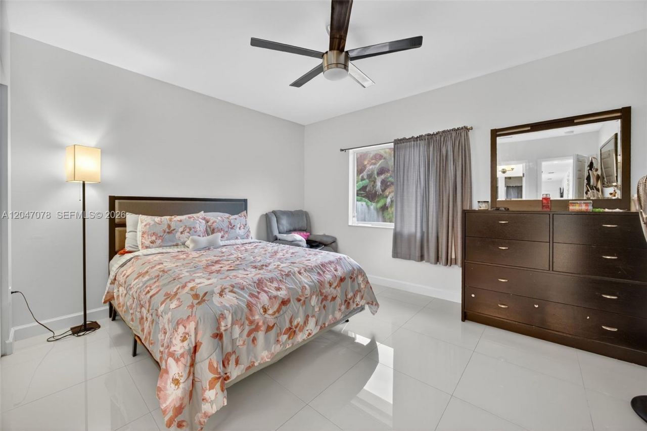 344 SW 3rd St , Florida City, FL 33034 Photo
