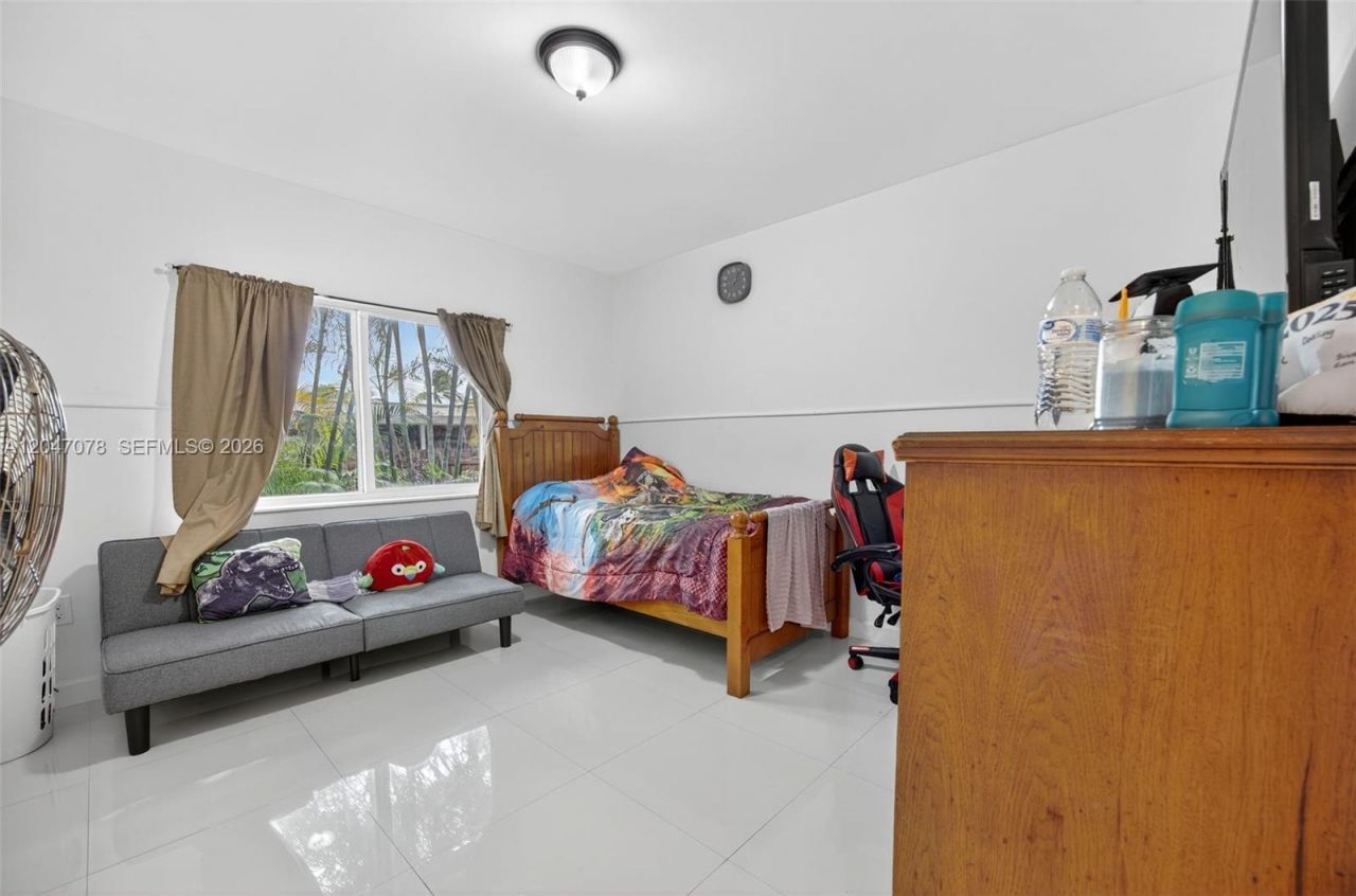 344 SW 3rd St , Florida City, FL 33034 Photo