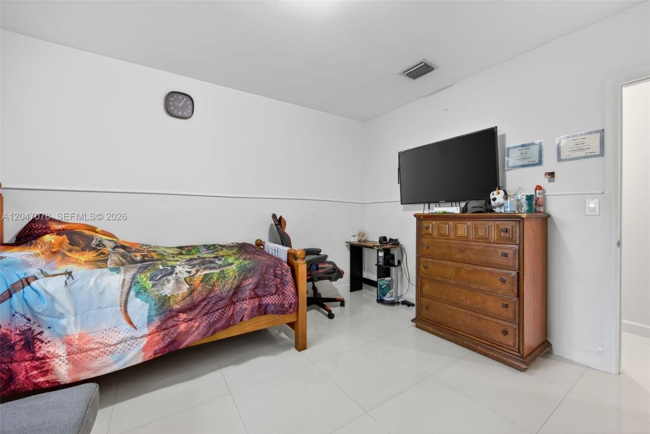 344 SW 3rd St , Florida City, FL 33034 Photo