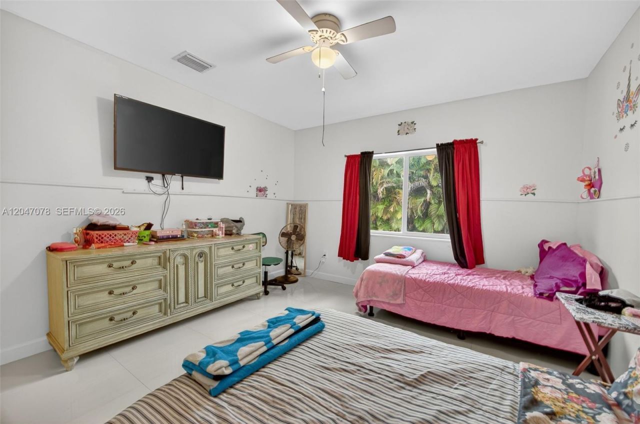 344 SW 3rd St , Florida City, FL 33034 Photo