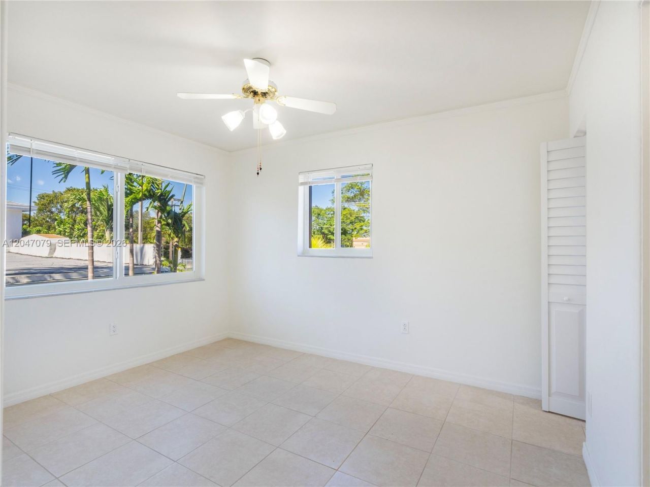 3360 SW 6th St , Unit Top, Miami, FL 33135 Photo
