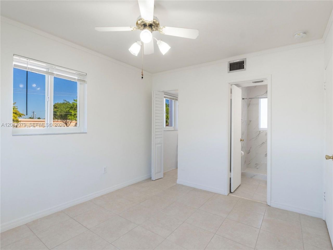 3360 SW 6th St , Unit Top, Miami, FL 33135 Photo