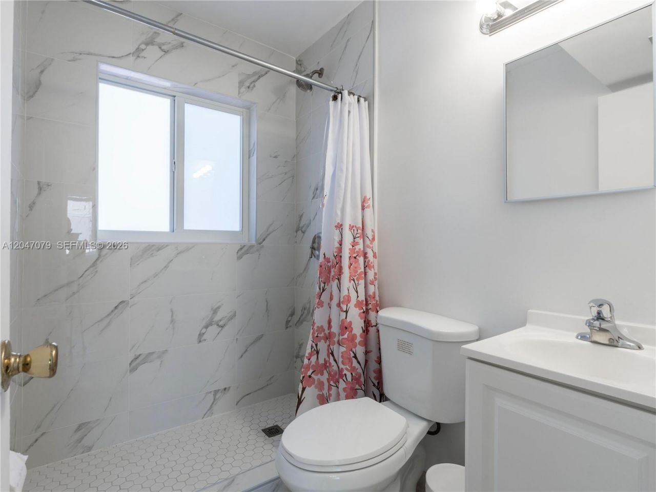 3360 SW 6th St , Unit Top, Miami, FL 33135 Photo
