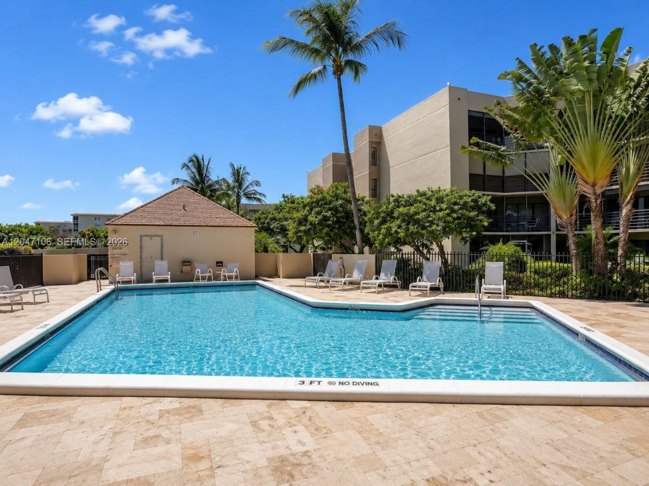 5901 Camino Del Sol, Unit 207, Boca Raton, FL 33433 Photo