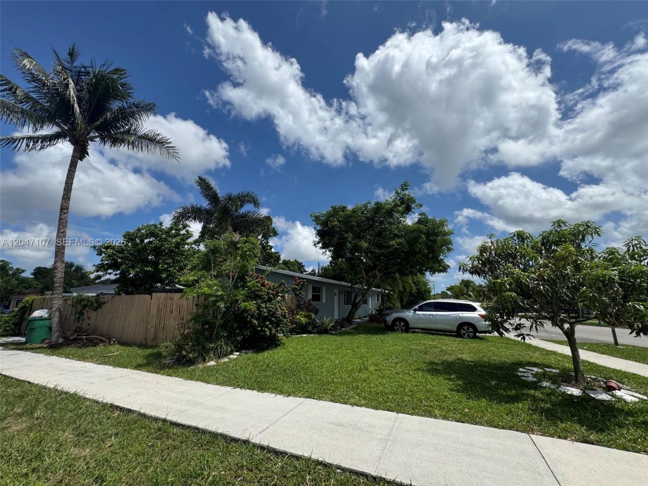 2200 SW 42nd Ave, Fort Lauderdale, FL 33317 Photo