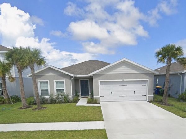 605 Lychee Lane, Fort Pierce, FL 34981