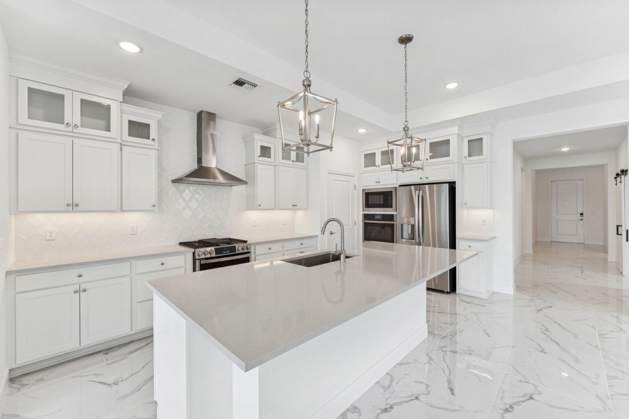 10072 NW Field Flower Trail, Port Saint Lucie, FL 34987 Photo