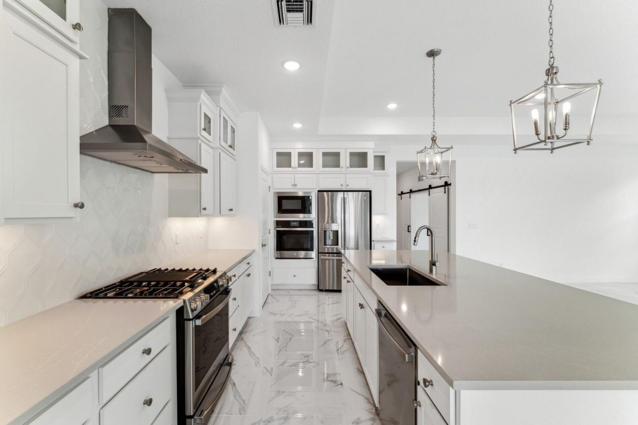 10072 NW Field Flower Trail, Port Saint Lucie, FL 34987 Photo
