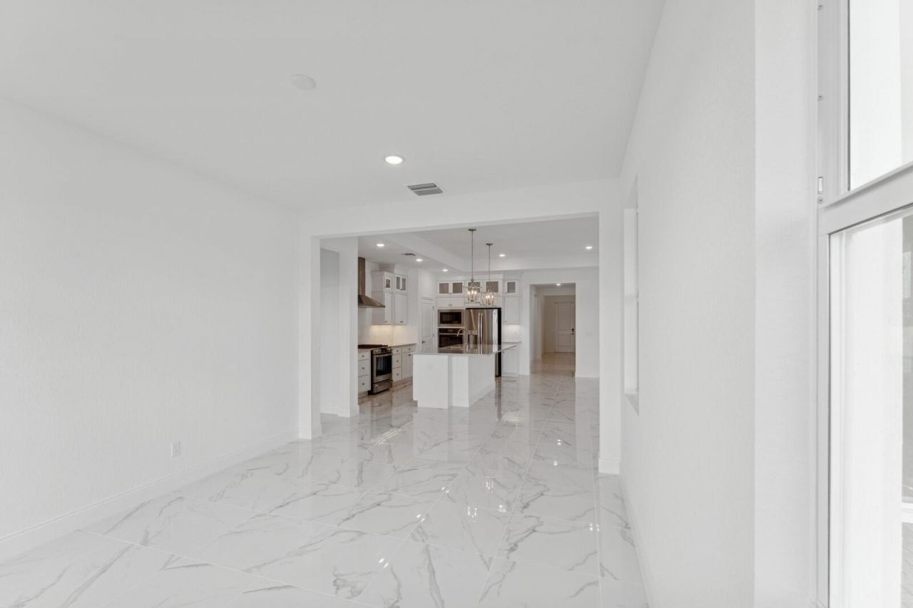 10072 NW Field Flower Trail, Port Saint Lucie, FL 34987 Photo