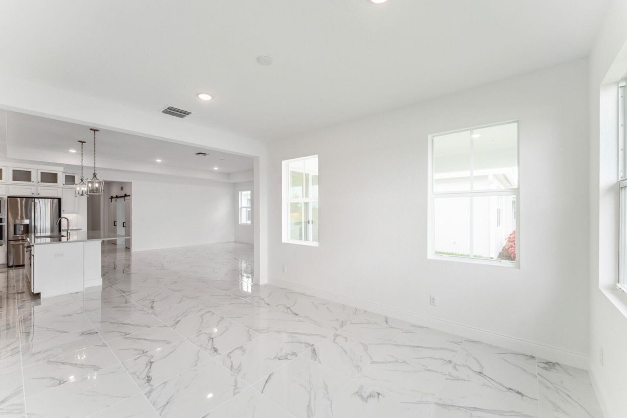10072 NW Field Flower Trail, Port Saint Lucie, FL 34987 Photo