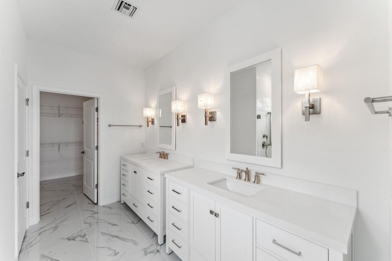 10072 NW Field Flower Trail, Port Saint Lucie, FL 34987 Photo