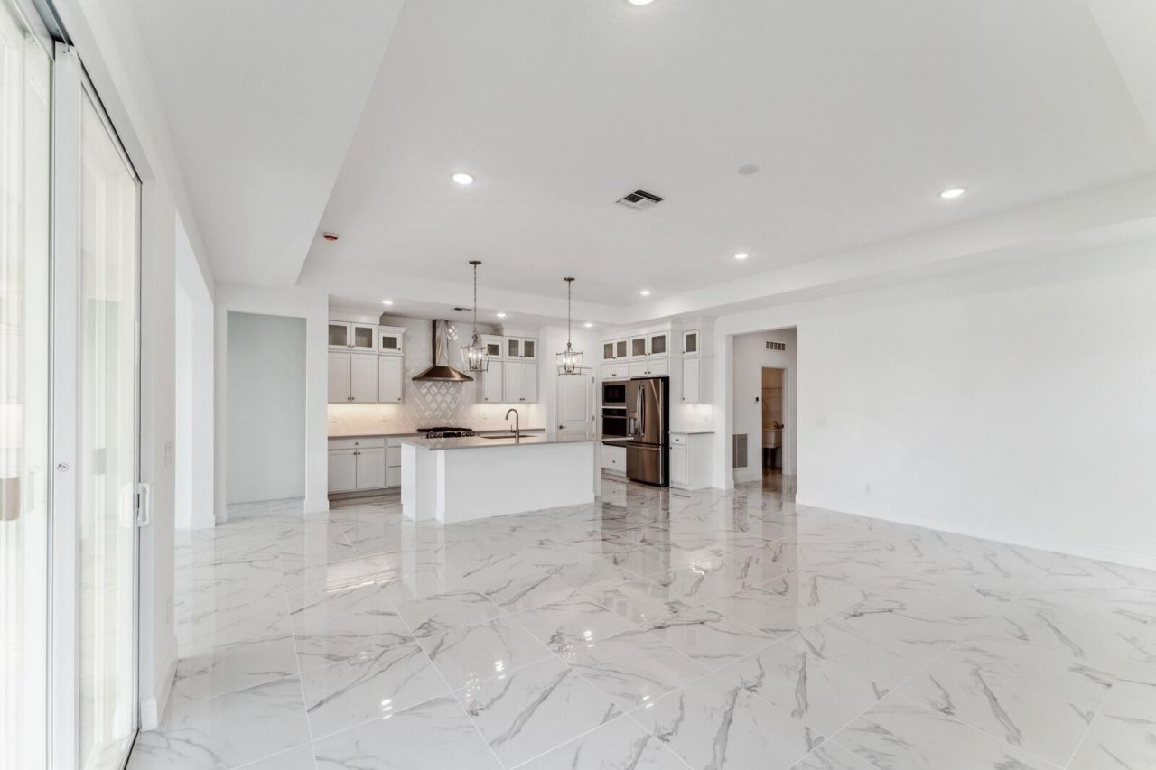 10072 NW Field Flower Trail, Port Saint Lucie, FL 34987 Photo