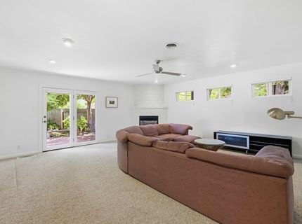 800 Piedmont Dr, Sacramento, CA 95822 Photo