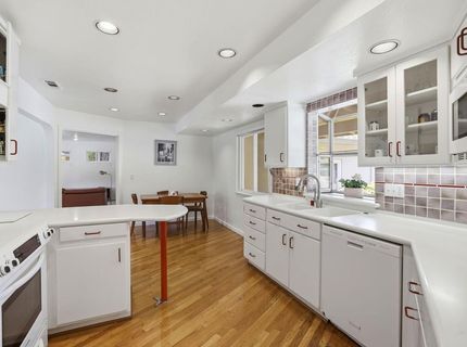 800 Piedmont Dr, Sacramento, CA 95822 Photo