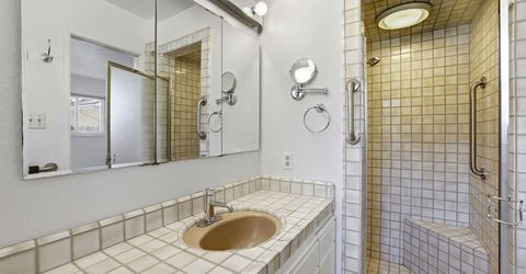 800 Piedmont Dr, Sacramento, CA 95822 Photo