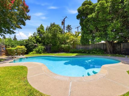 800 Piedmont Dr, Sacramento, CA 95822 Photo