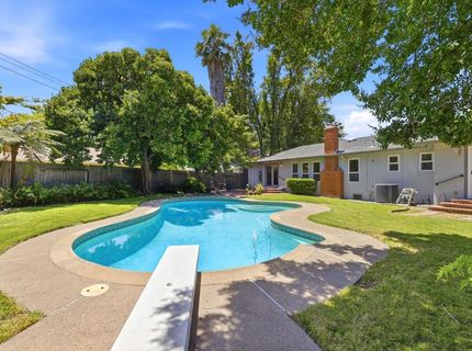 800 Piedmont Dr, Sacramento, CA 95822 Photo