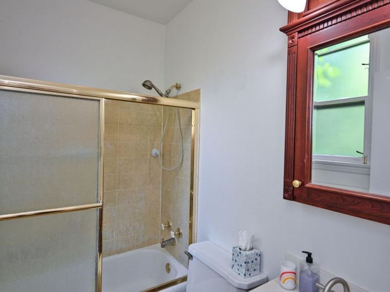 720 Red Bud Avenue, Cincinnati, OH 45229 Photo 28