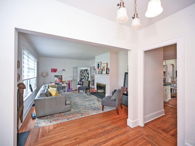 720 Red Bud Avenue, Cincinnati, OH 45229 Photo 4