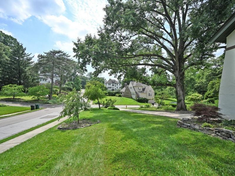 720 Red Bud Avenue, Cincinnati, OH 45229 Photo 51