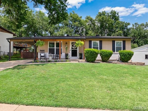 1259 Perdiz Lane, Fenton, MO 63026
