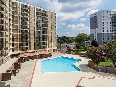 6800 FLEETWOOD ROAD , Unit 414, MCLEAN, VA 22101