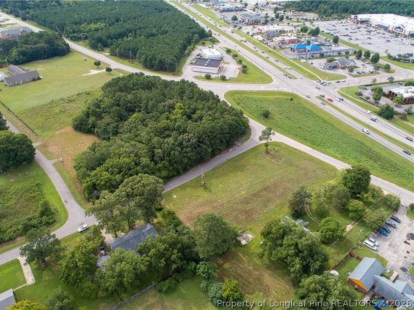 1631 FERNDALE Drive , Fayetteville, NC 28314