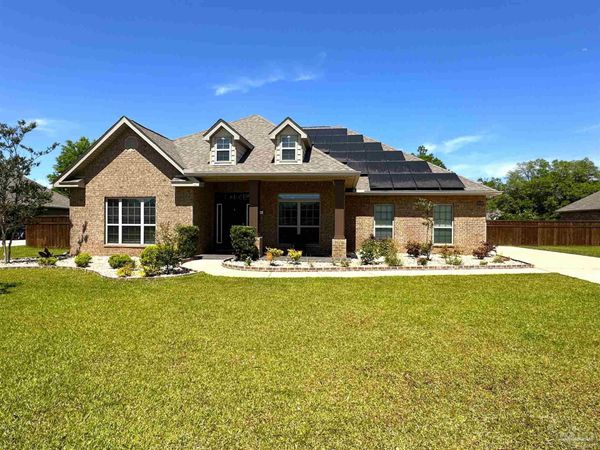 5936 Willesby Dr, Pace, FL 32571