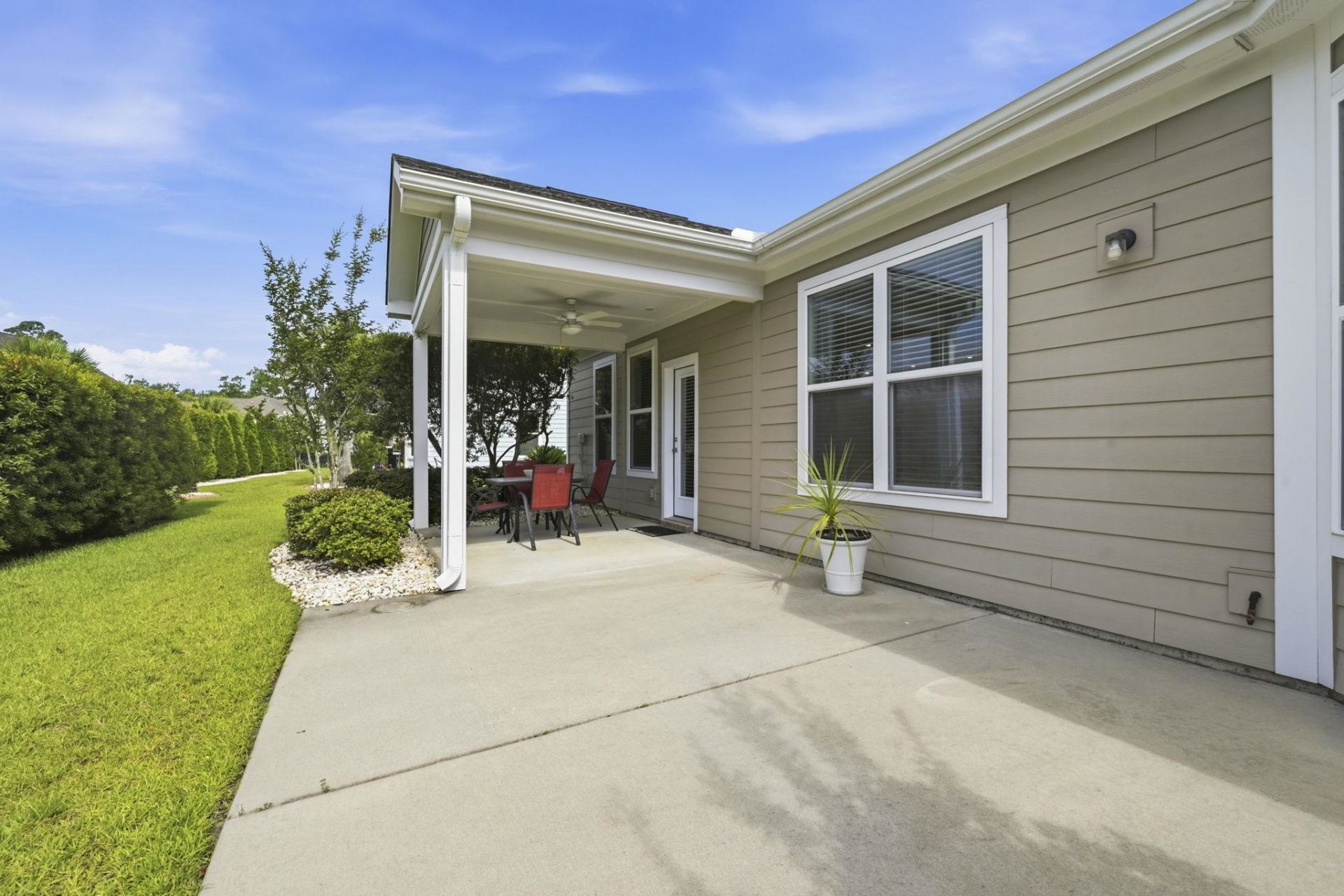 1615 Thornbury Dr. Photo 45