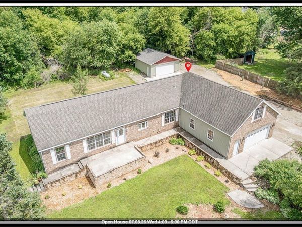 N4816 COUNTY ROAD B, New London, WI 54961