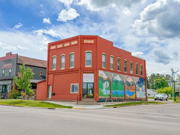 114 S 4TH AVENUE SOUTH, Park Falls, WI 54552