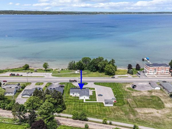 5168 US-31 N, Williamsburg, MI 49690