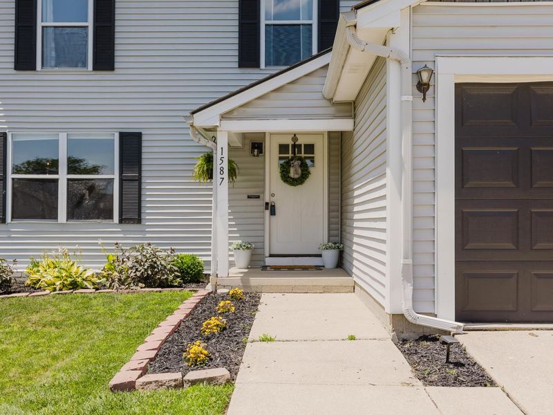 1587 Ringfield Drive, Galloway, OH 43119 Photo 2