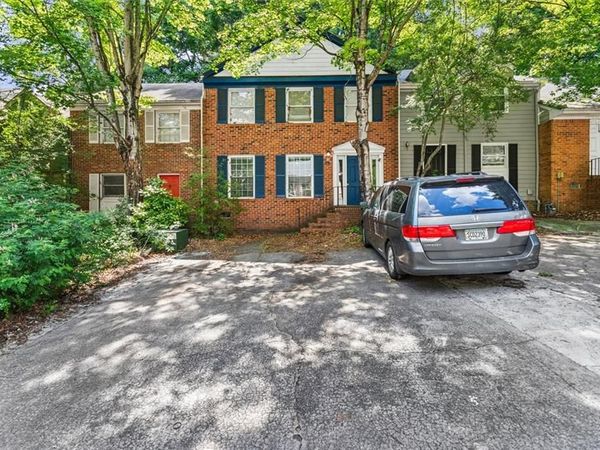 1470 Bentley Lane SE, Marietta, GA 30067