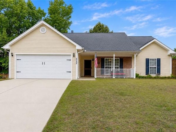 5825 April Drive , Sugar Hill, GA 30518
