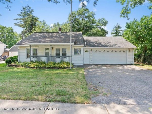 5612 S Washington Avenue, Lansing, MI 48911