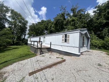 376 Cumberland Drive, Bronston, KY 42518