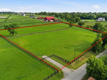 136 Lloyd Road, Unit LOT 8, Georgetown, KY 40324
