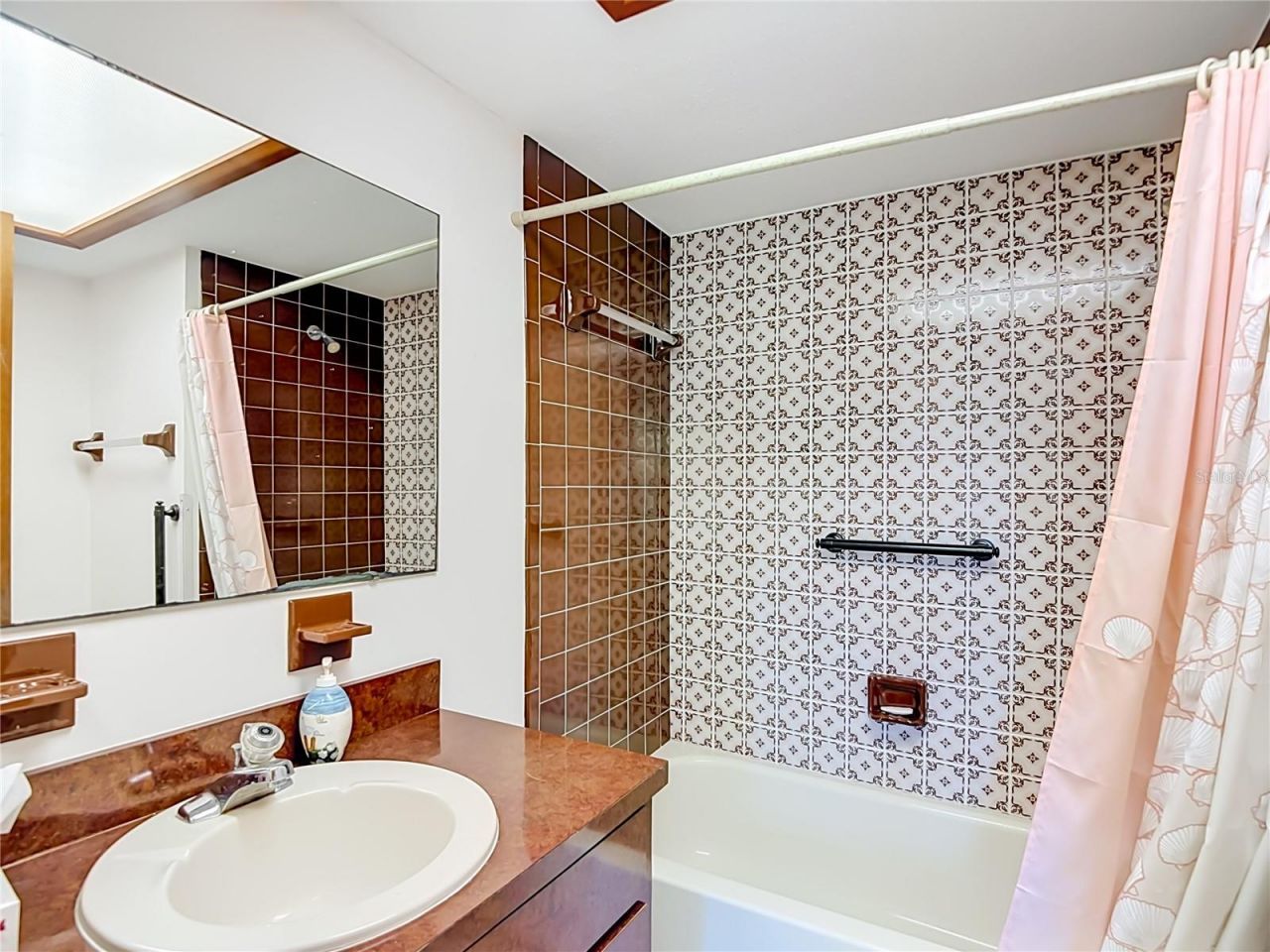 3447 Bayview Avenue, Weeki Wachee, FL 34607 Photo