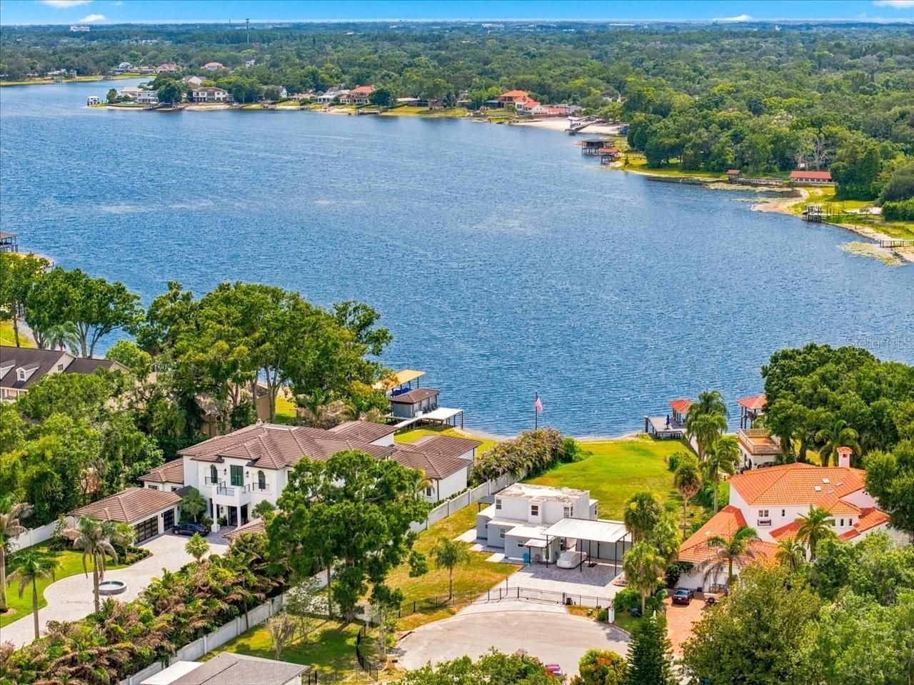 12002 Waterside Court, Tampa, FL 33612 Photo