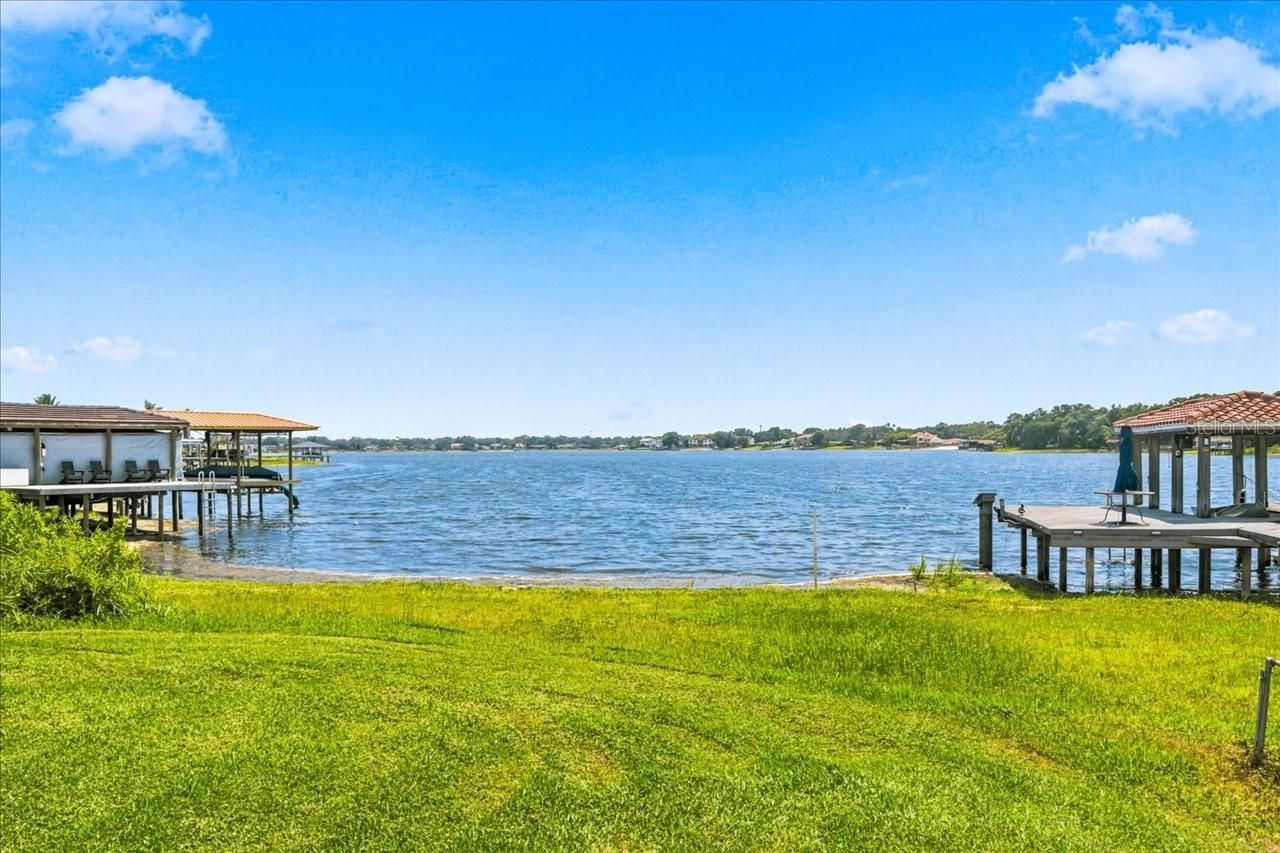 12002 Waterside Court, Tampa, FL 33612 Photo