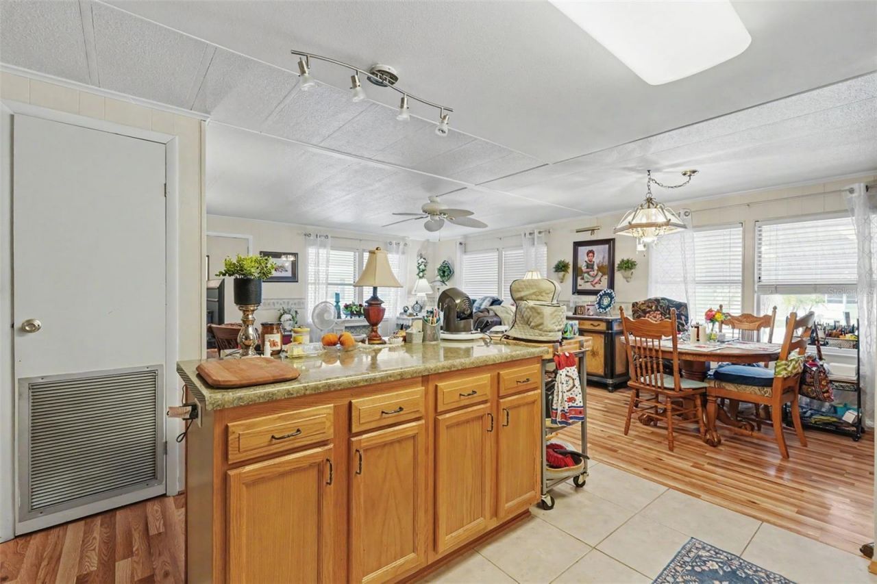 6523 Kansas Street, Bradenton, FL 34207 Photo