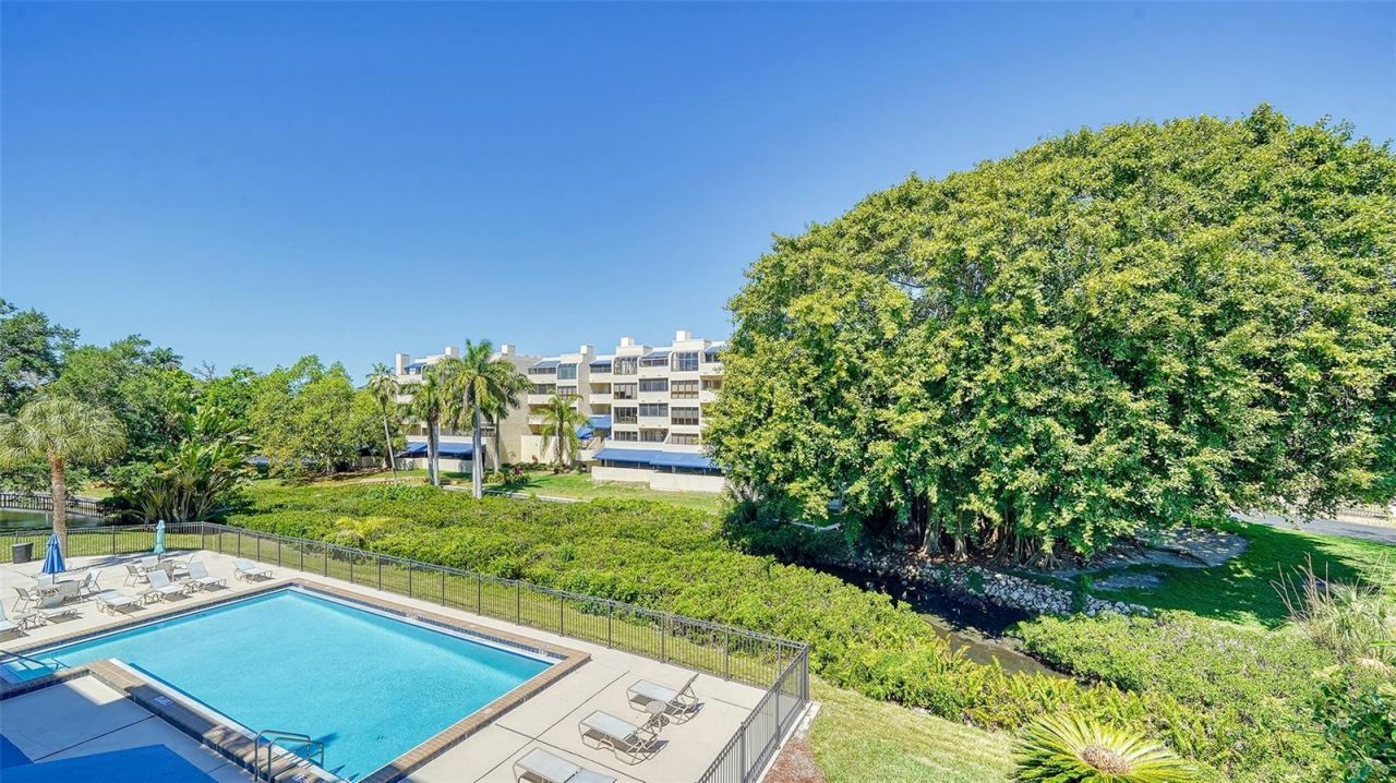 835 S Osprey Avenue , Unit 201, Sarasota, FL 34236 Photo