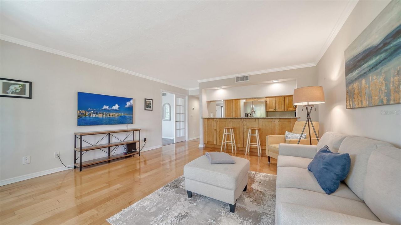 835 S Osprey Avenue , Unit 201, Sarasota, FL 34236 Photo